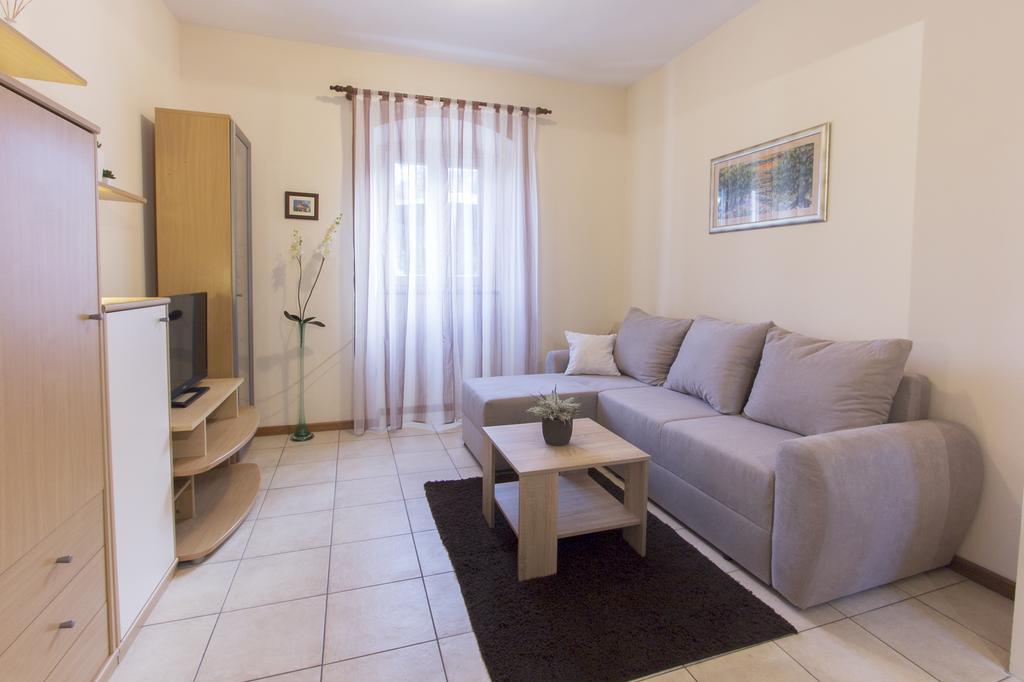 Apartment Tina Zadar Exterior photo