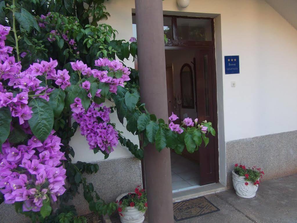 Apartment Tina Zadar Exterior photo
